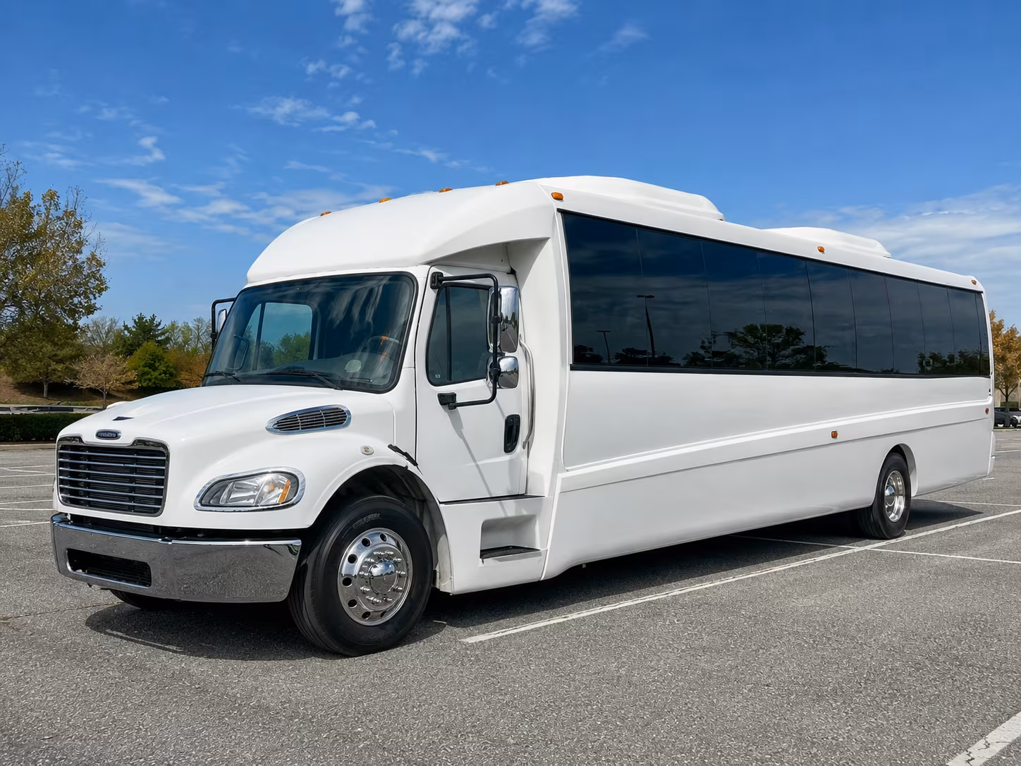 sandy springs 30 passenger party bus