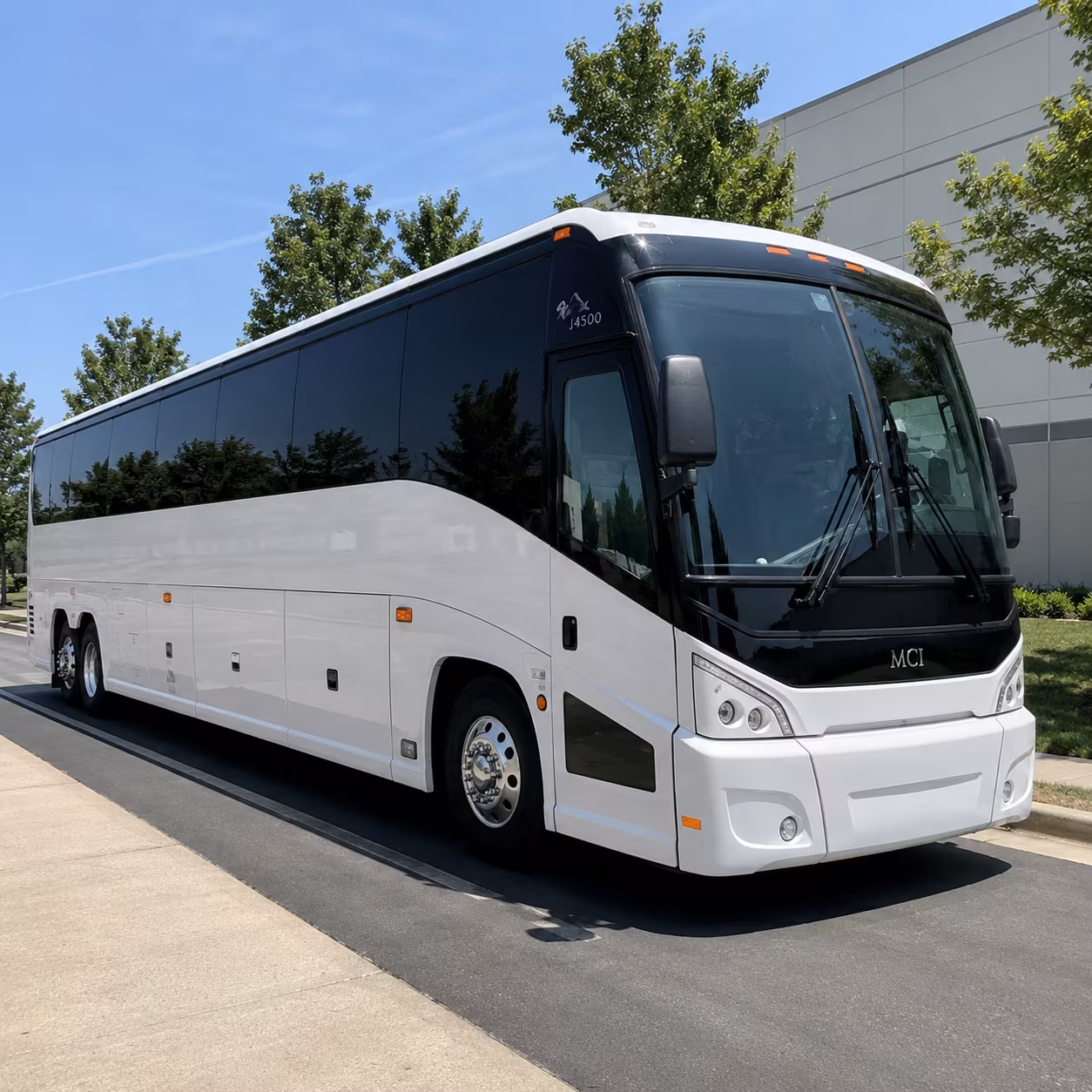 shuttle buses to chastain park amphitheatre shows near sandy springs